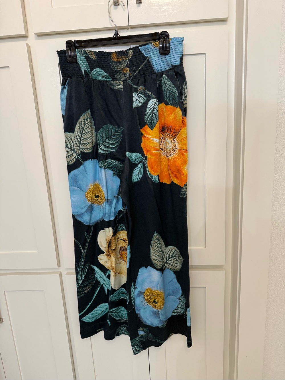 Mauve Black Wide-Leg Pants with Blue and Orange Floral Print